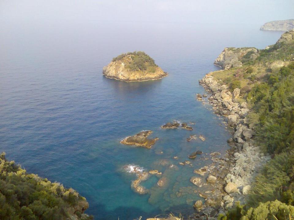 Zeytinada Pansiyon Ve Goezleme Guneykoy エクステリア 写真